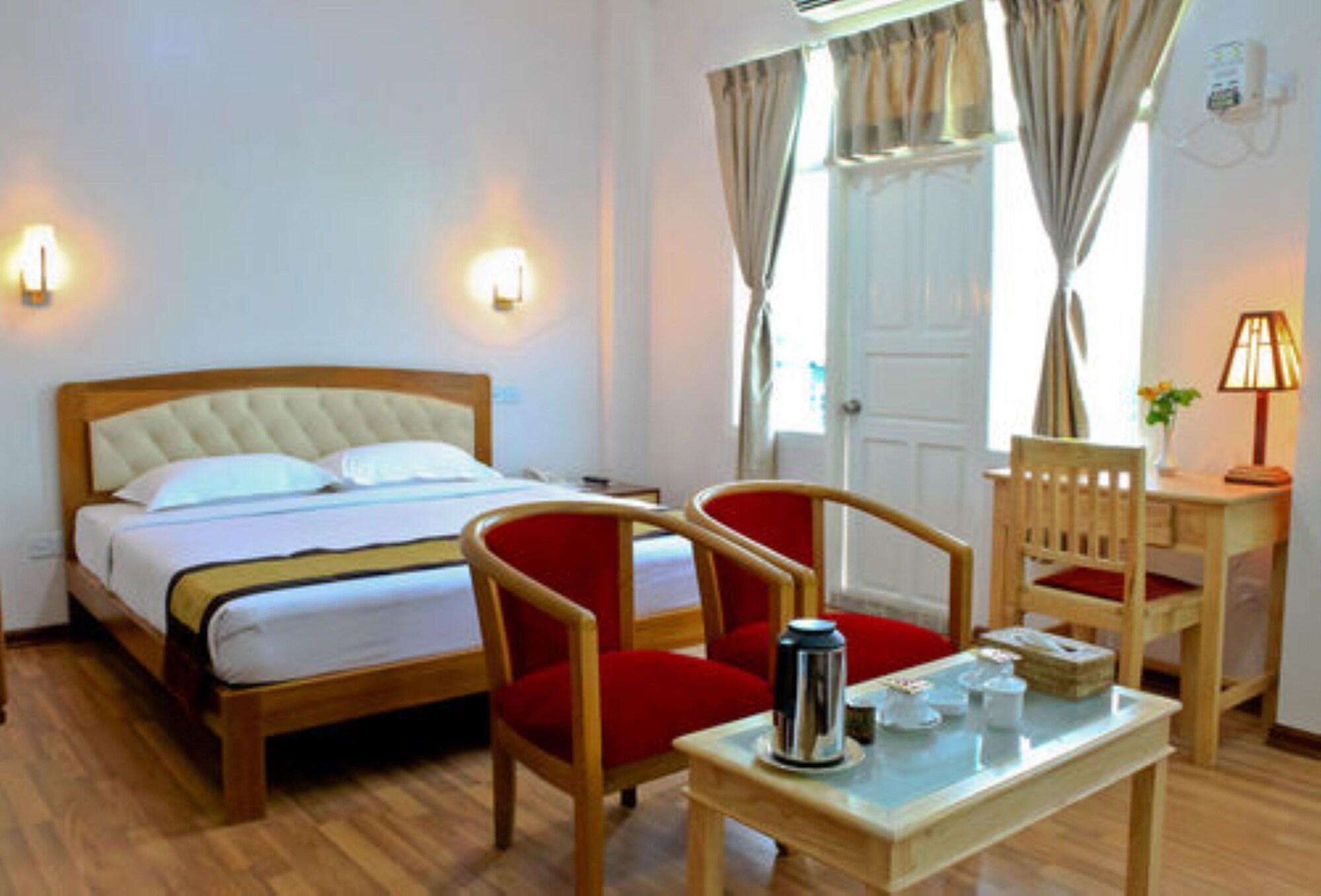 Hotel 7 Mile Янгон Экстерьер фото